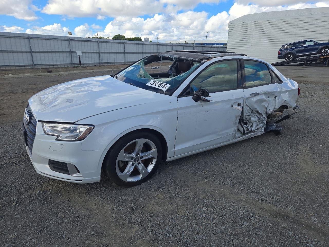2018 AUDI A3 PREMIUM | WAUAUGFF2J1026962 | UPCARS