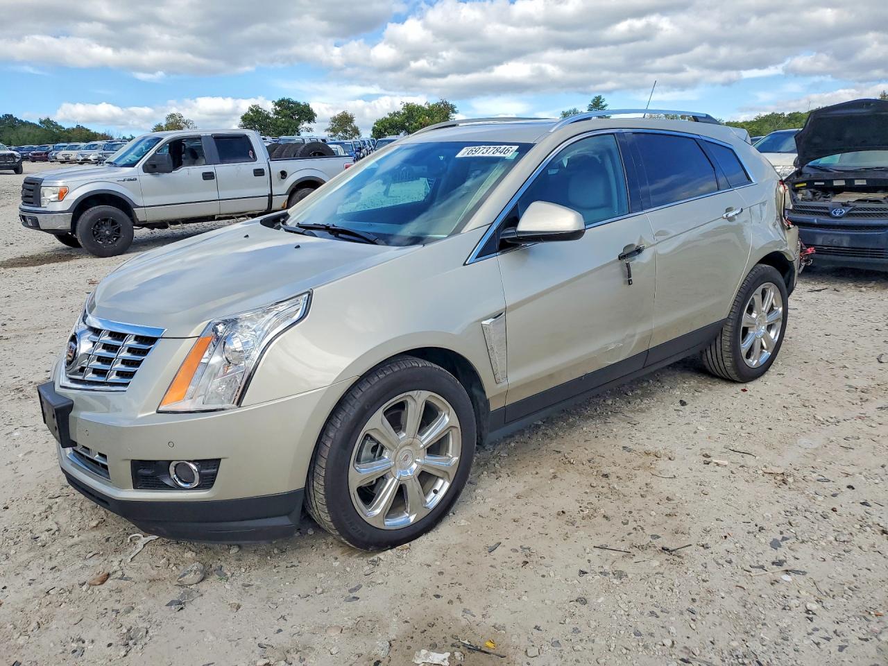 2015 CADILLAC SRX PERFORMANCE COLLECTION | 3GYFNFE33FS622170 | UPCARS
