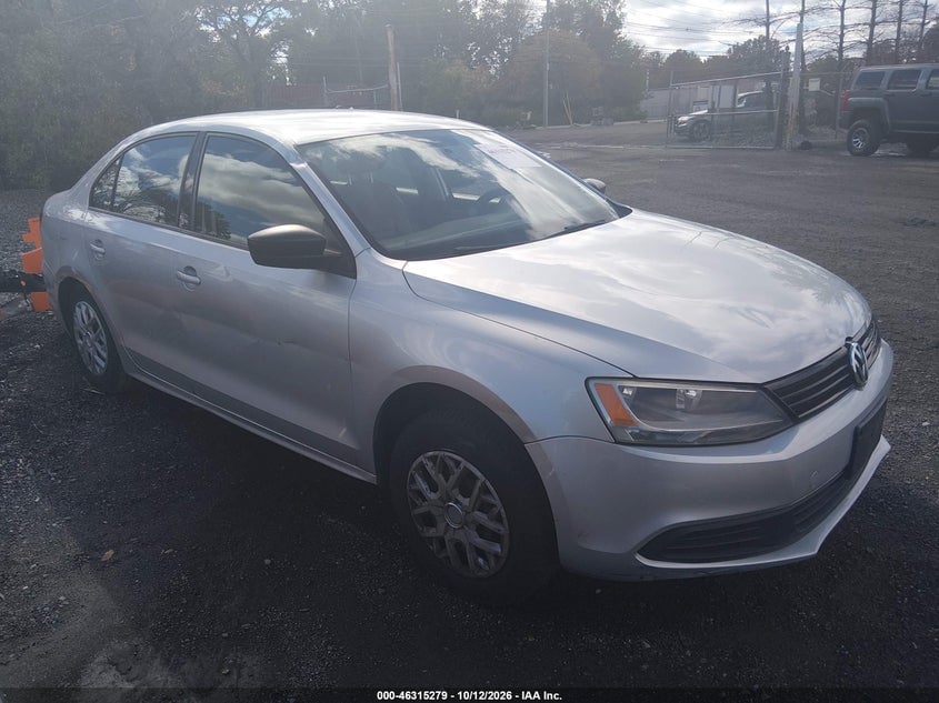 2011 VOLKSWAGEN JETTA 2.0L S | 3VW2K7AJ1BM305894 | UPCARS