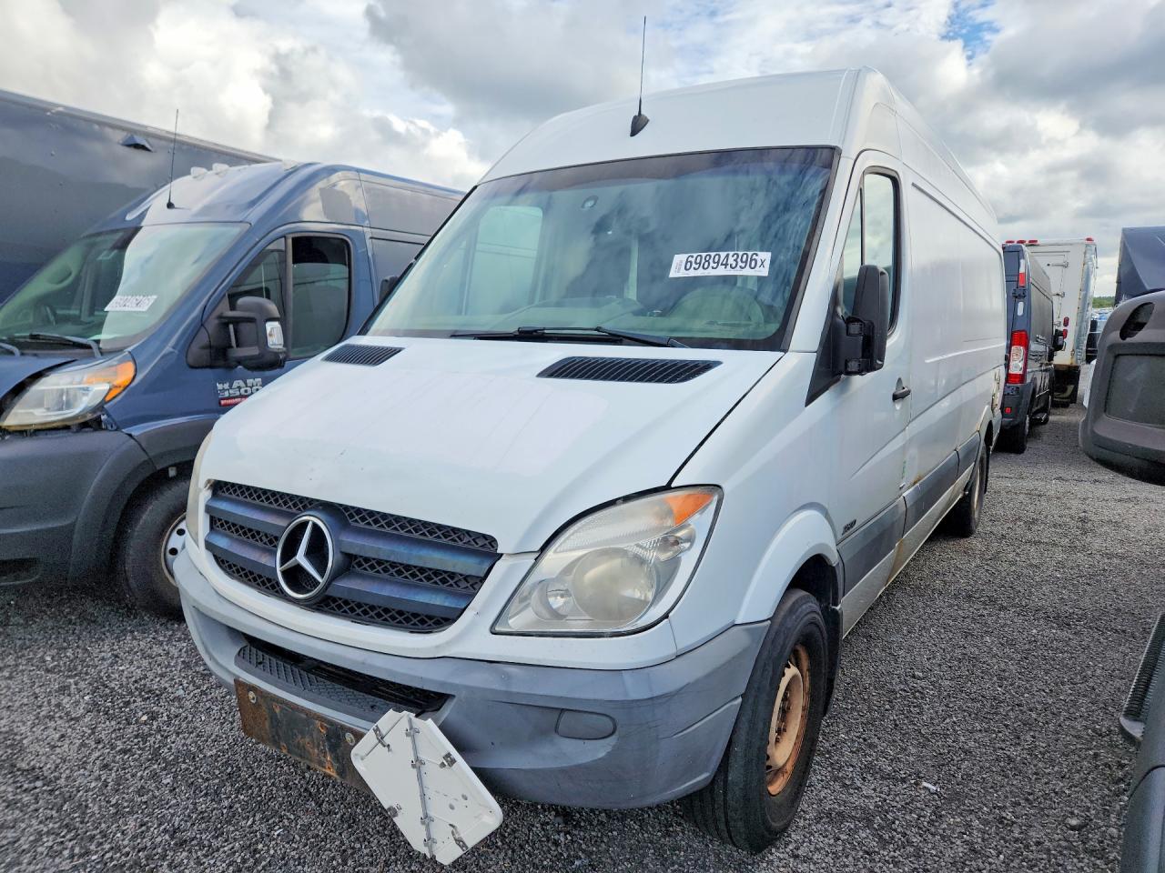 2011 MERCEDES-BENZ SPRINTER 2500 | WD3PE8CBXB5575167 | UPCARS