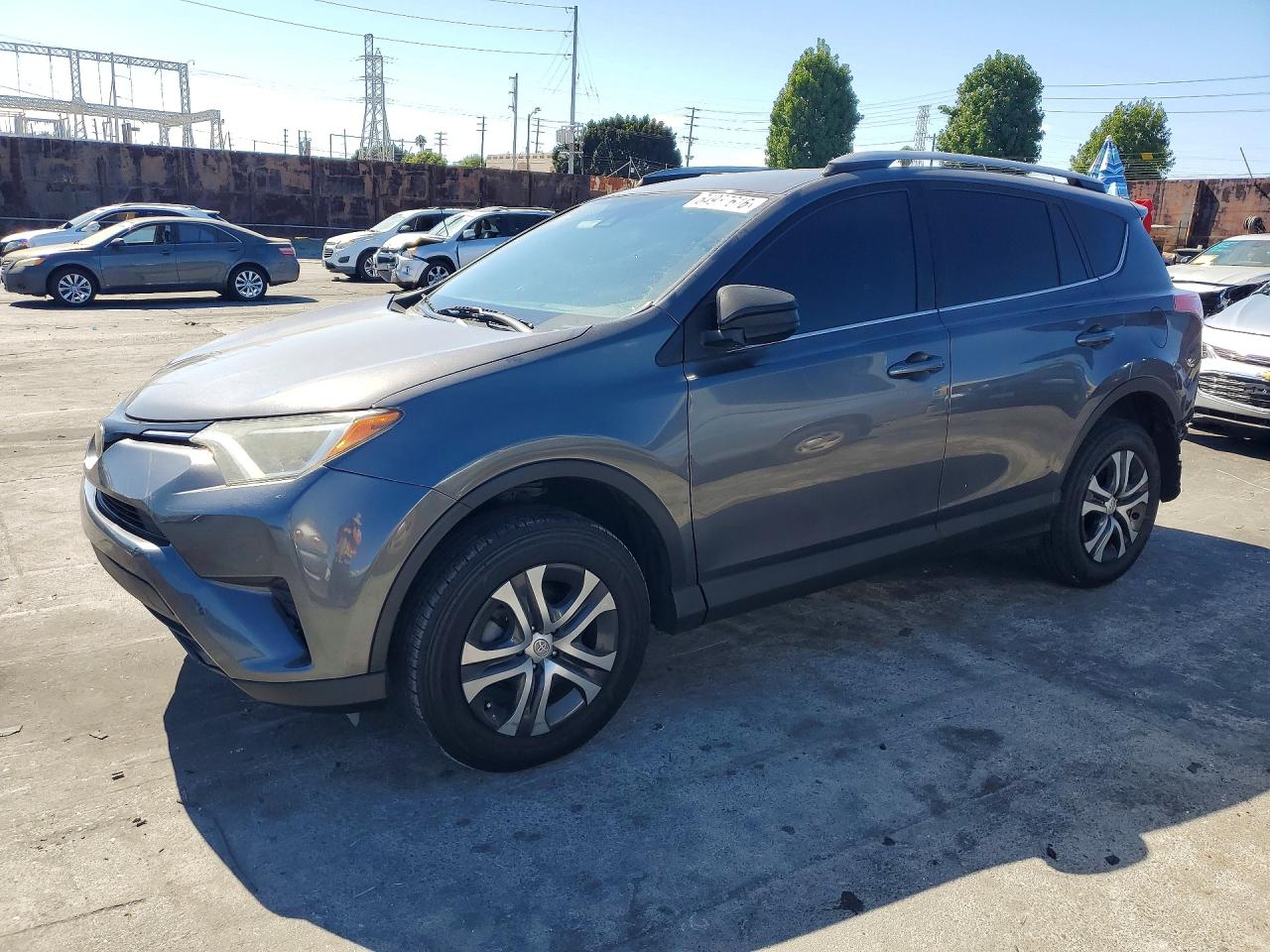 2018 TOYOTA RAV4 LE | 2T3ZFREV8JW488979 | UPCARS