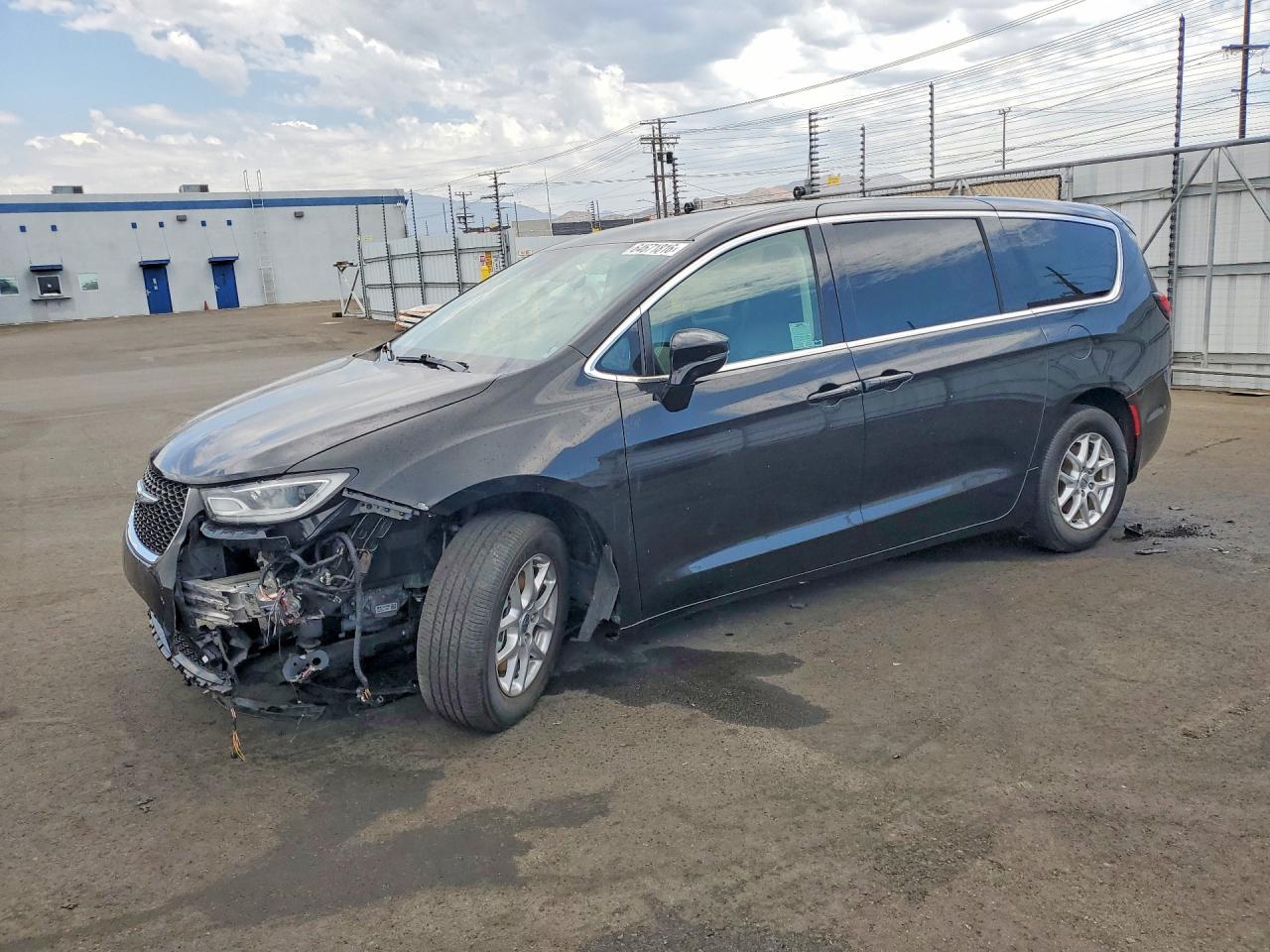 2024 CHRYSLER PACIFICA TOURING L | 2C4RC1BG6RR101934 | UPCARS