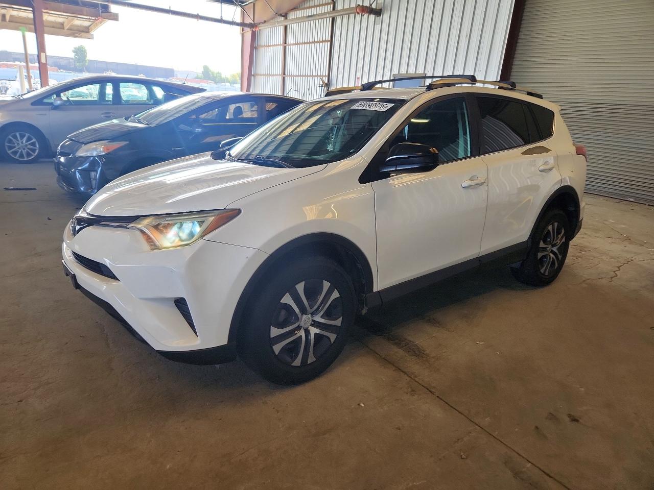 2016 TOYOTA RAV4 LE | 2T3ZFREV7GW285896 | UPCARS