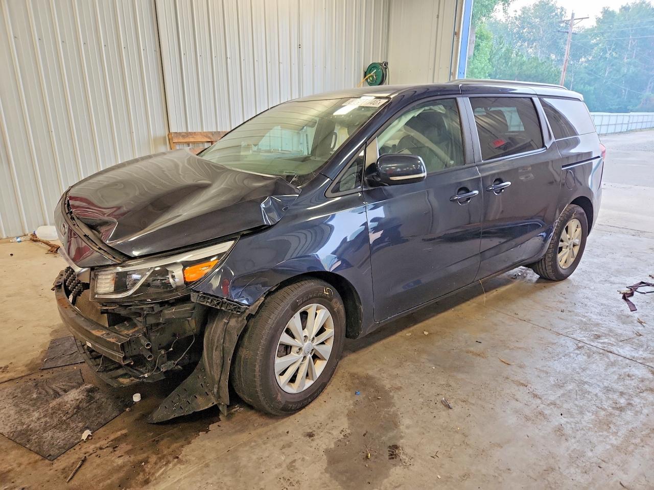 2017 KIA SEDONA LX | KNDMB5C14H6266336 | UPCARS