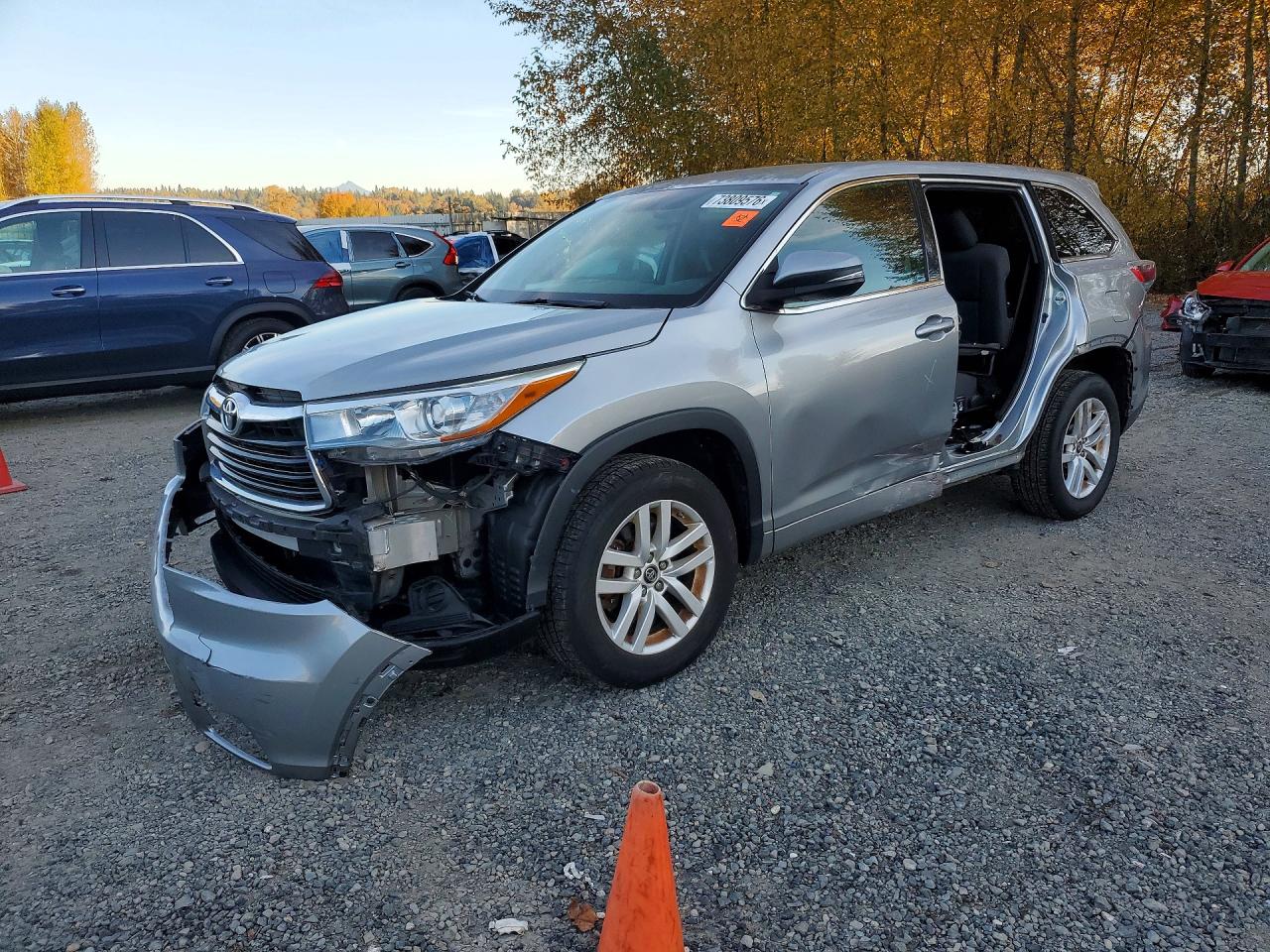 2016 TOYOTA HIGHLANDER LE | 5TDZARFHXGS019510 | UPCARS