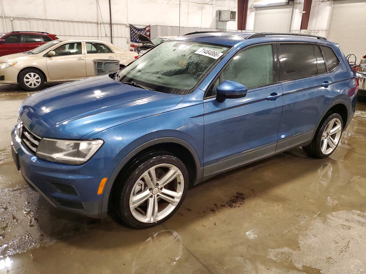2018 VOLKSWAGEN TIGUAN S | 3VV0B7AX1JM123532 | UPCARS