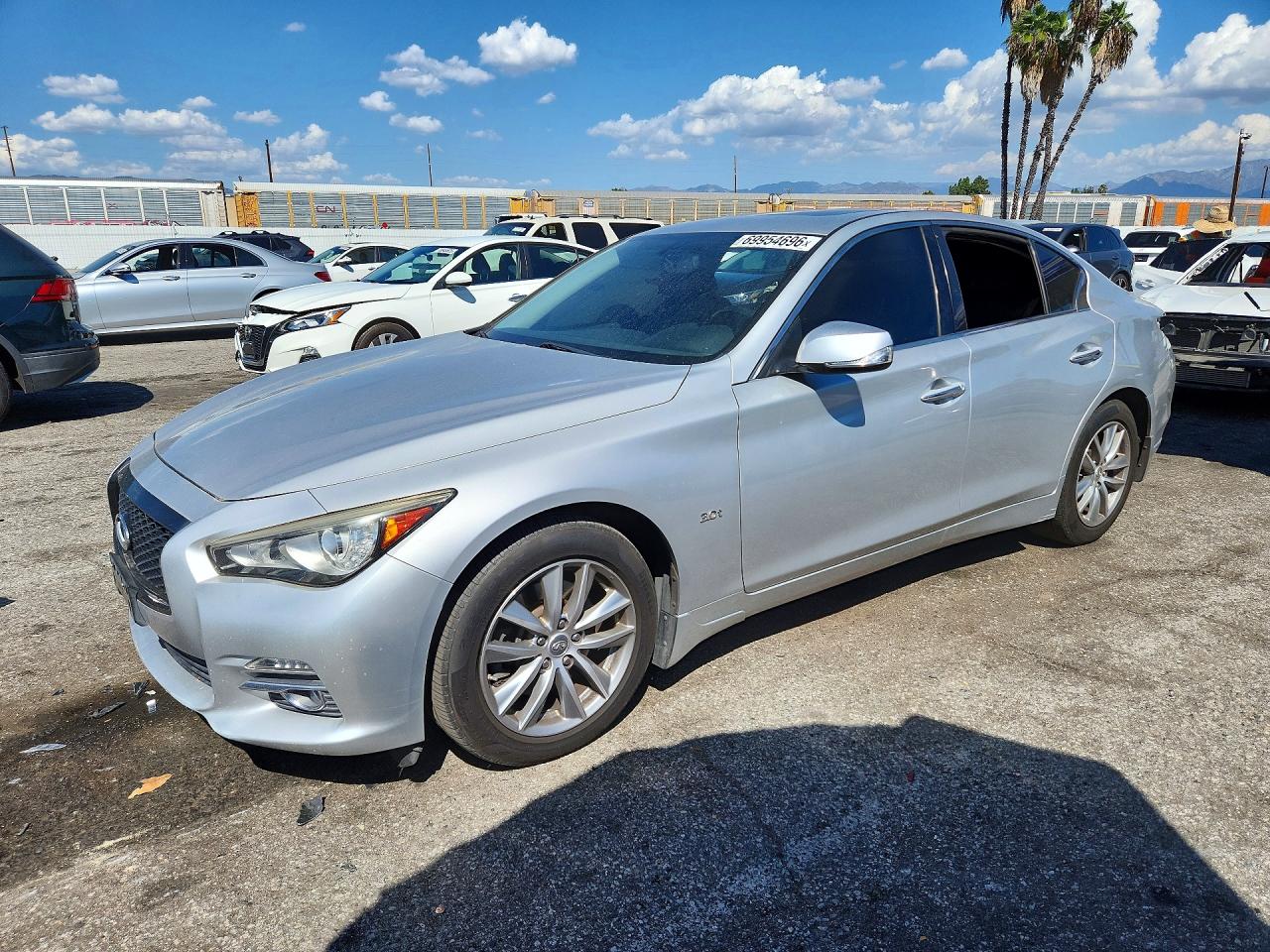 2016 INFINITI Q50 3.0T PREMIUM | JN1EV7AP6GM300188 | UPCARS