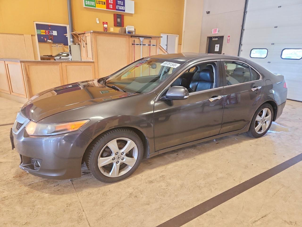 2010 ACURA TSX | JH4CU2F60AC018411 | UPCARS