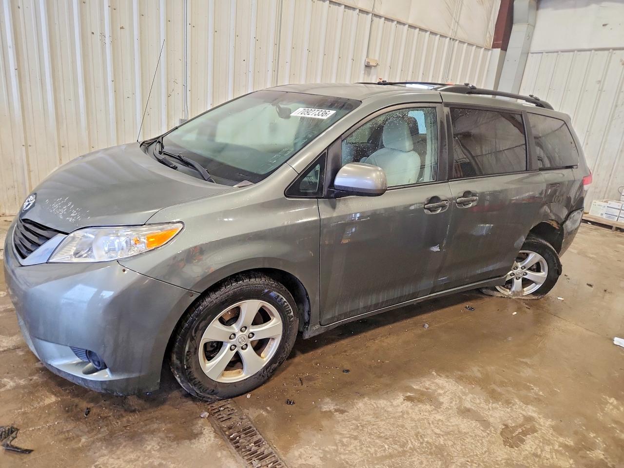 2014 TOYOTA SIENNA LE | 5TDKK3DC3ES524742 | UPCARS