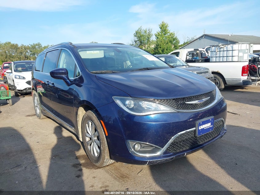 2019 CHRYSLER PACIFICA TOURING L | 2C4RC1BG9KR715334 | UPCARS