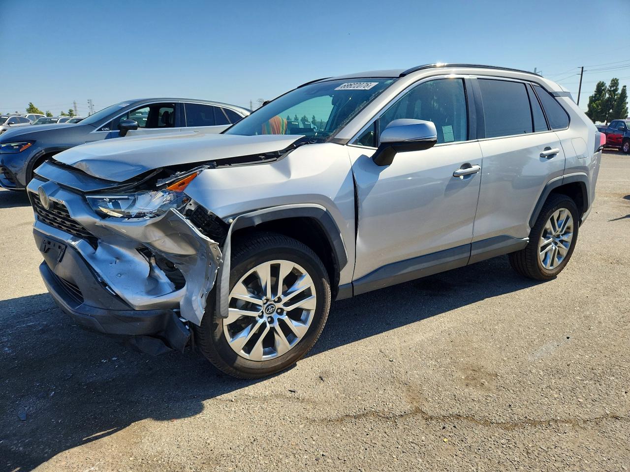 2020 TOYOTA RAV4 XLE PREMIUM | 2T3C1RFV9LW083901 | UPCARS