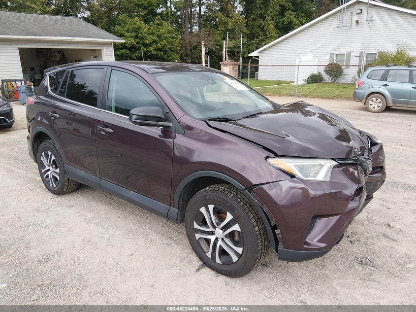 2018 TOYOTA RAV4 LE | 2T3BFREV0JW780627 | UPCARS