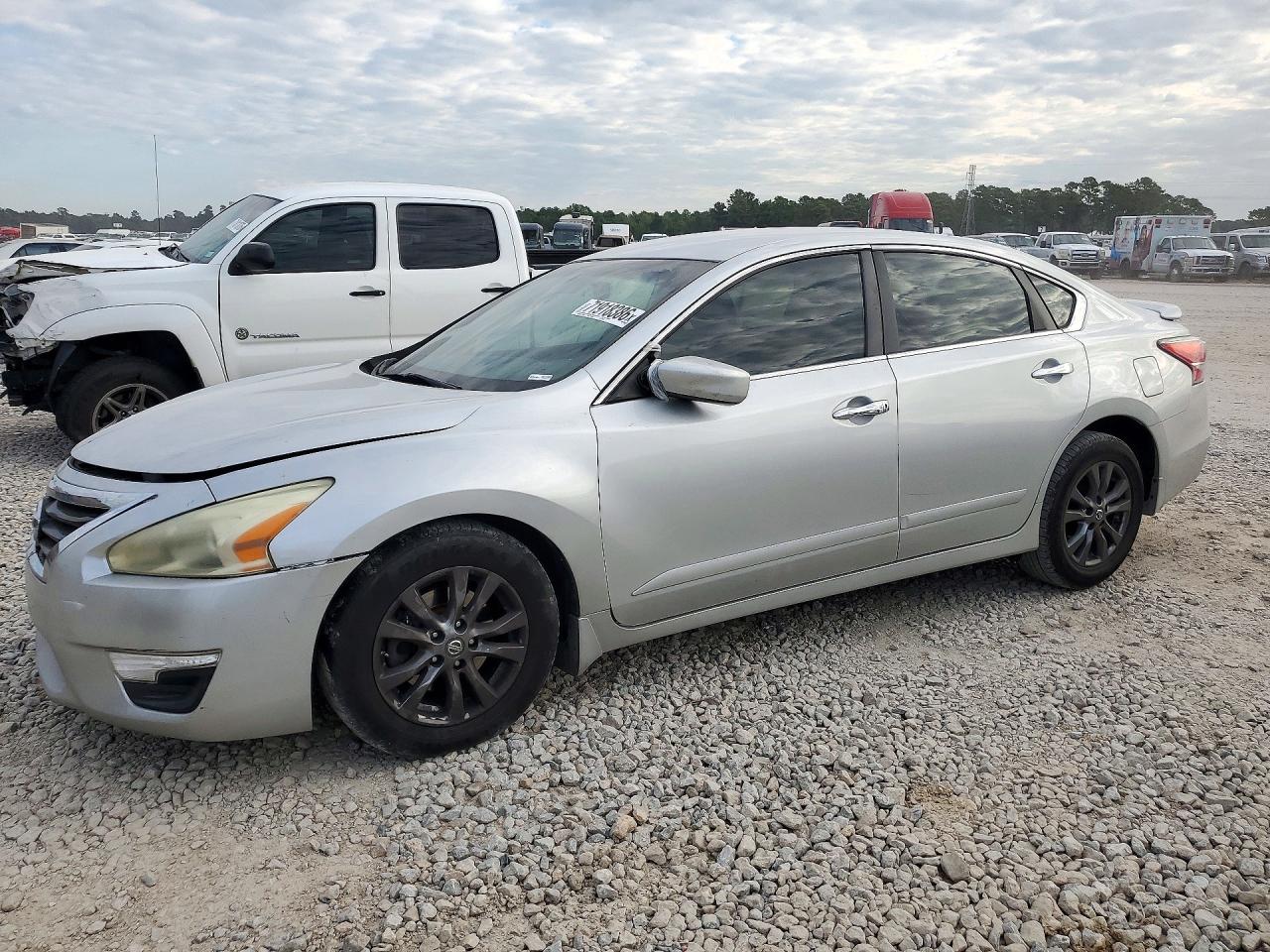 2015 NISSAN ALTIMA 2.5 S | 1N4AL3AP8FC570284 | UPCARS