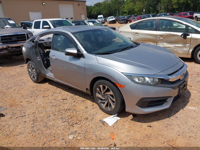 2018 HONDA CIVIC EX | 19XFC2F74JE009388 | UPCARS
