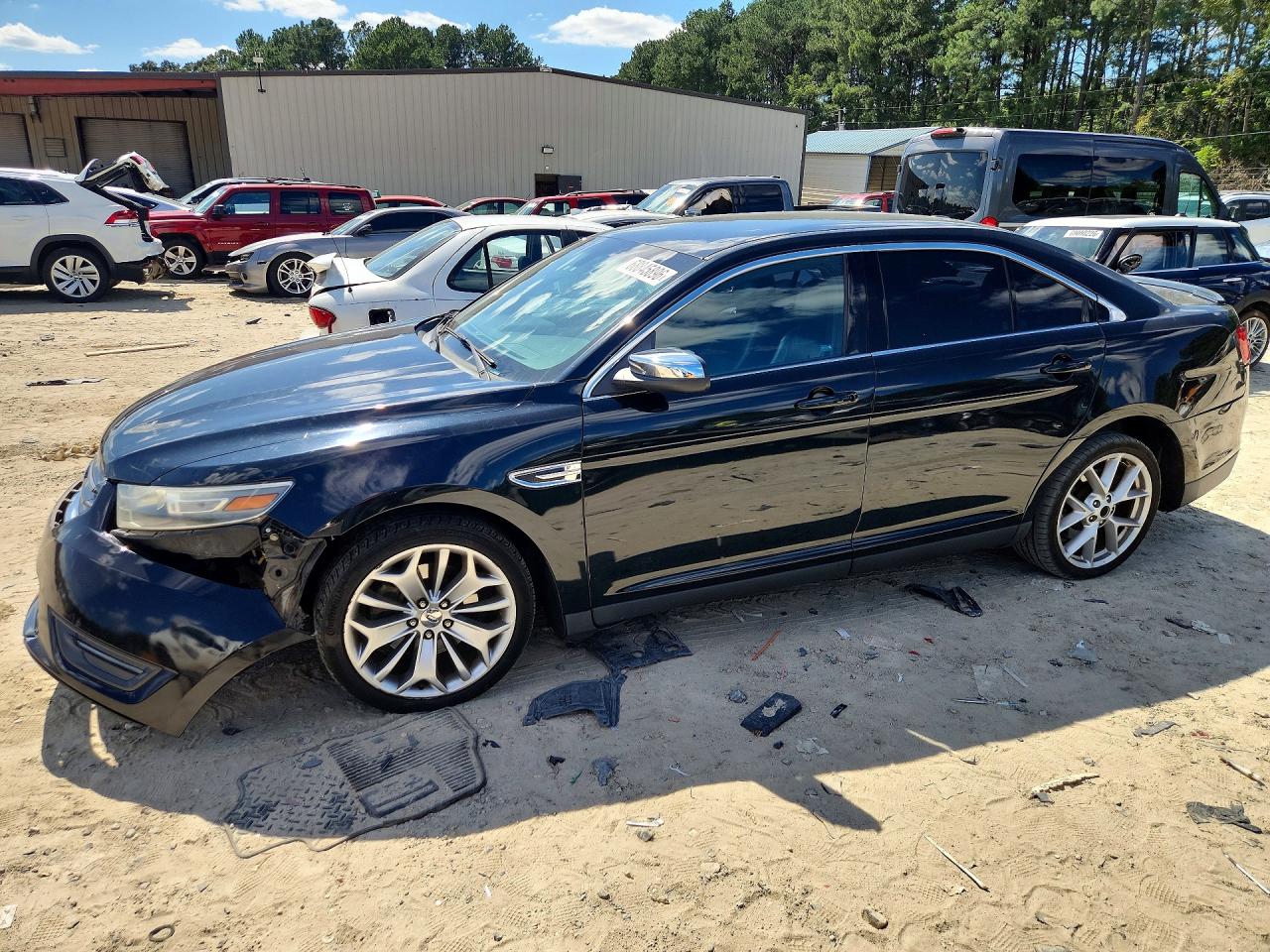 2014 FORD TAURUS LIMITED | 1FAHP2F87EG120924 | UPCARS