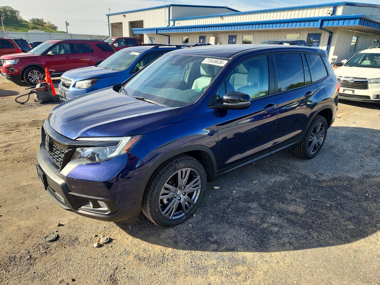 2021 HONDA PASSPORT EXL | 5FNYF8H50MB019882 | UPCARS