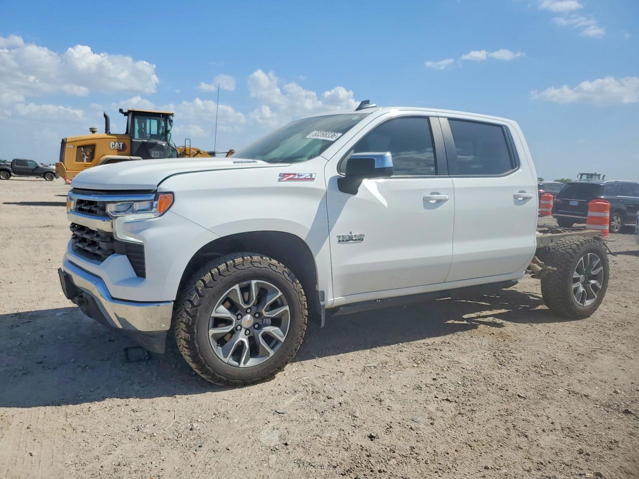 2025 CHEVROLET SILVERADO K1500 LT | 1GCUKDE82SZ181182 | UPCARS