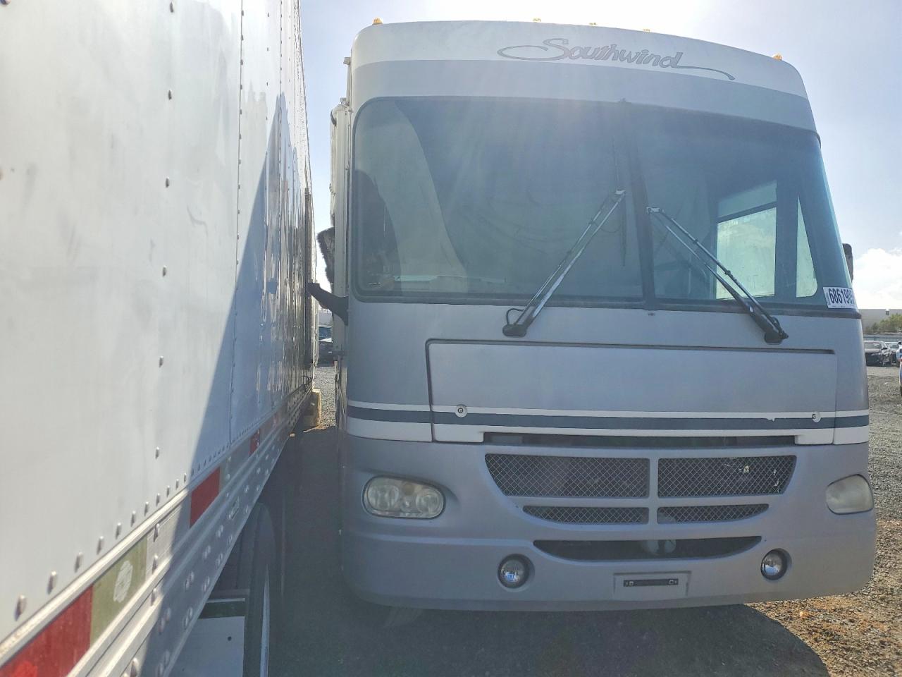 2004 SOUTHWIND ALL OTHER | 5B4MP67G343378908 | UPCARS