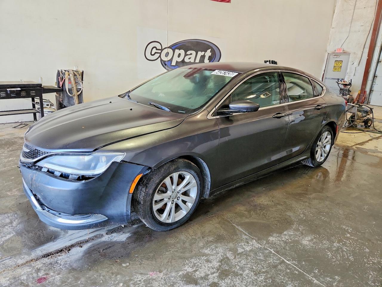 2015 CHRYSLER 200 LIMITED | 1C3CCCAB2FN723287 | UPCARS