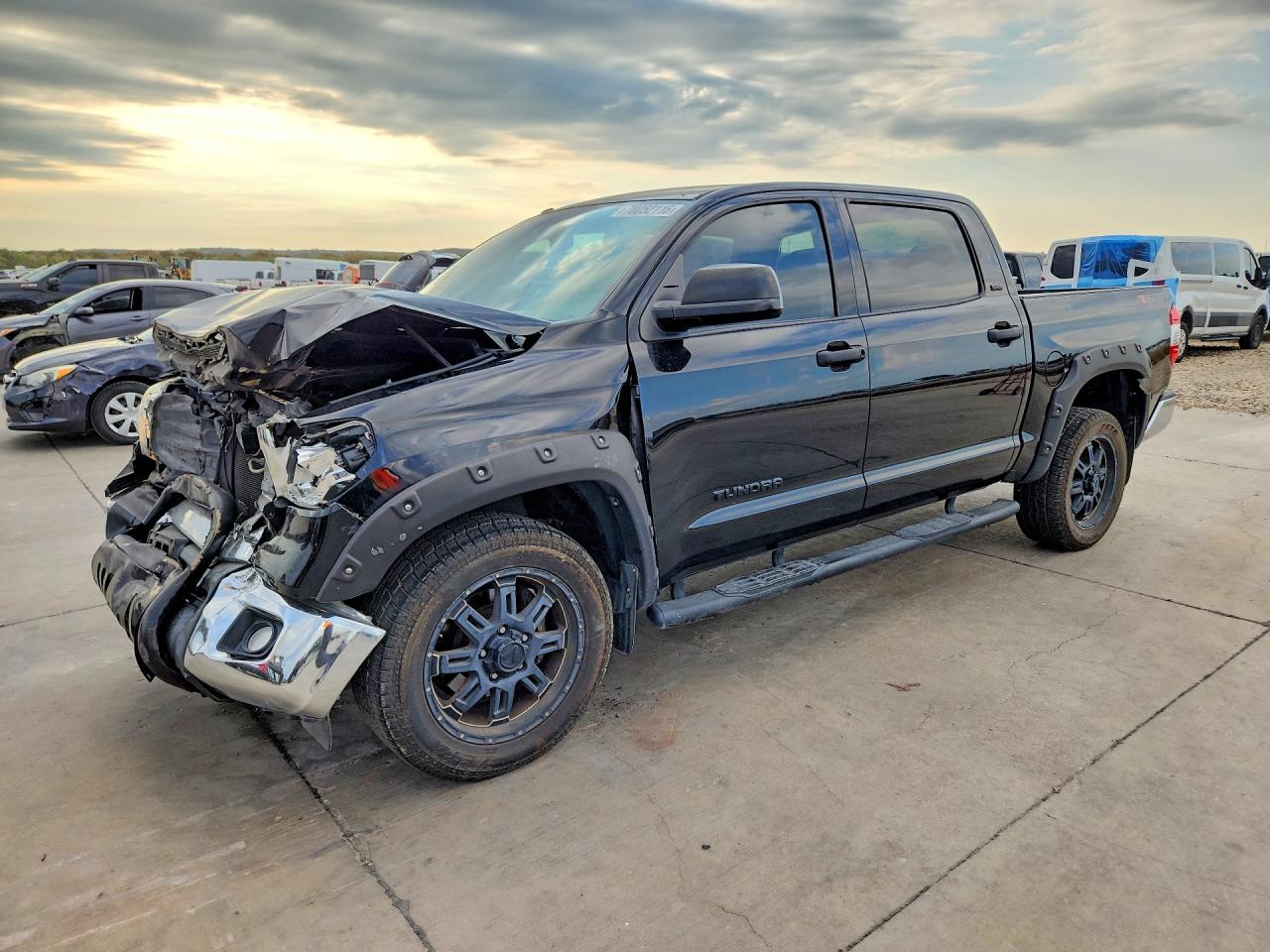 2016 TOYOTA TUNDRA CREWMAX SR5 | 5TFEM5F17GX100878 | UPCARS