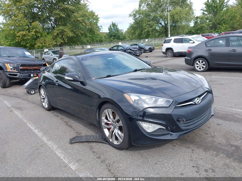 2013 HYUNDAI GENESIS 3.8 TRACK | KMHHU6KJ6DU107659 | UPCARS