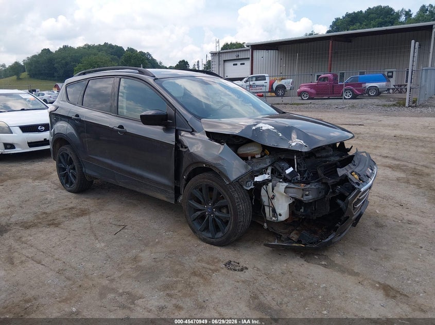 2017 FORD ESCAPE SE | 1FMCU9GD2HUC21114 | UPCARS