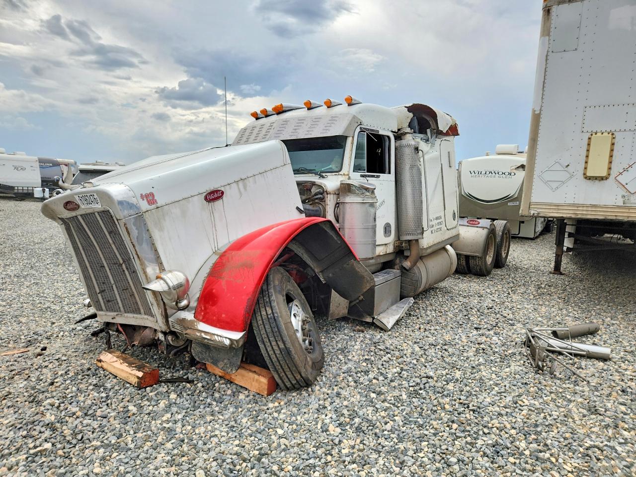 2004 PETERBILT ALL OTHER SEMI TRUCK | 1XP5DB9X34N818268 | UPCARS