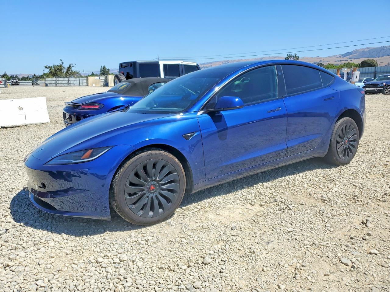 2025 TESLA MODEL 3 | 5YJ3E1EB2SF929786 | UPCARS