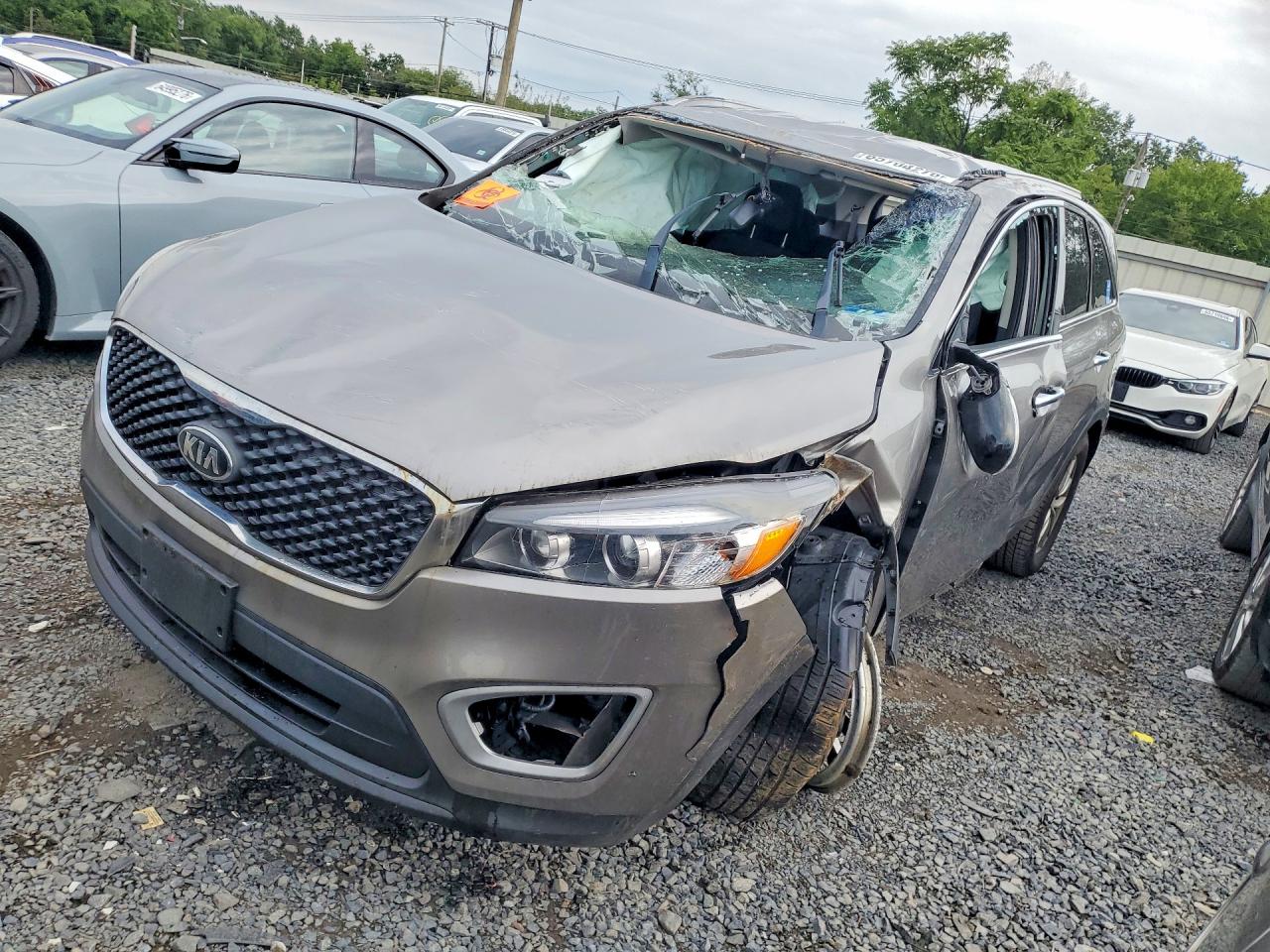 2018 KIA SORENTO LX | 5XYPGDA34JG392700 | UPCARS