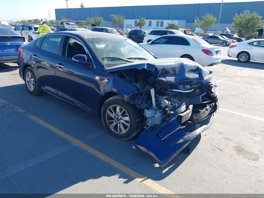 2017 KIA OPTIMA LX | 5XXGT4L31HG140555 | UPCARS