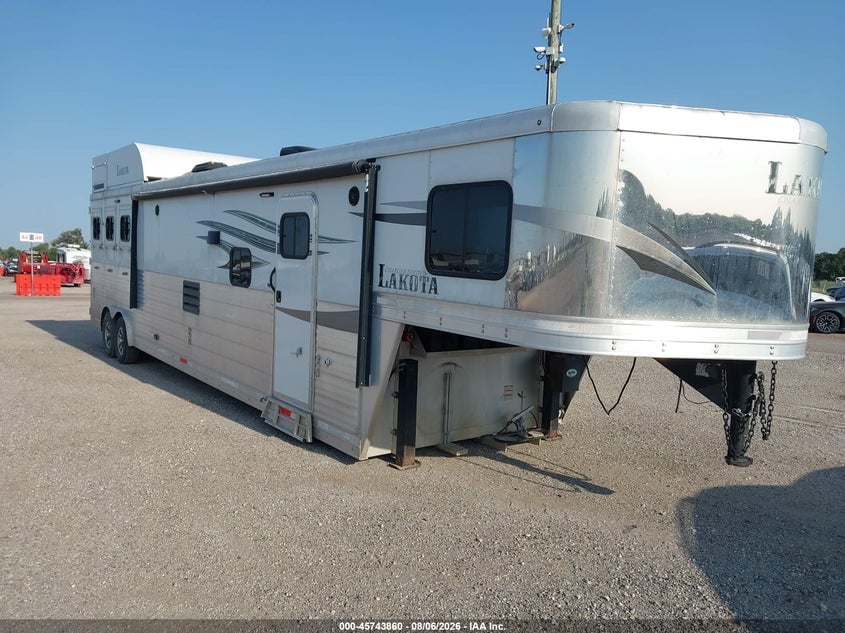 2019 LAKOTA CHARGER | 58JGX3J27K1000526 | UPCARS