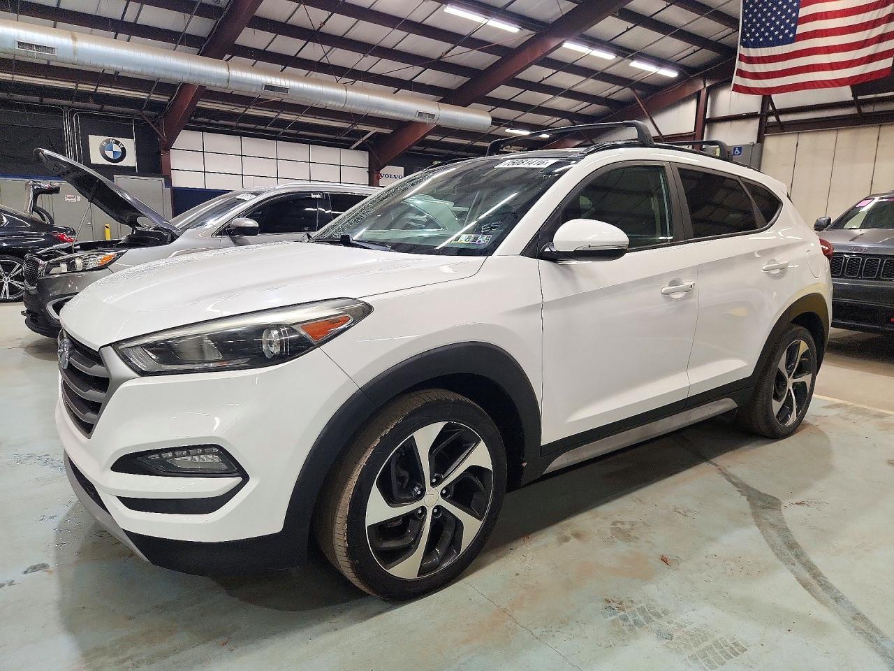 2017 HYUNDAI TUCSON VALUE | KM8J3CA2XHU566664 | UPCARS