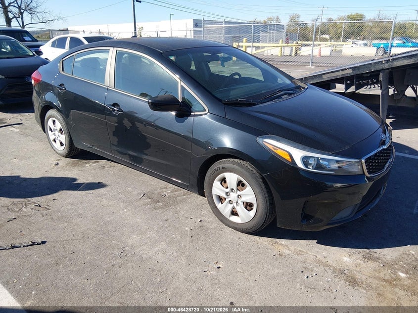 2017 KIA FORTE LX | 3KPFK4A75HE121102 | UPCARS