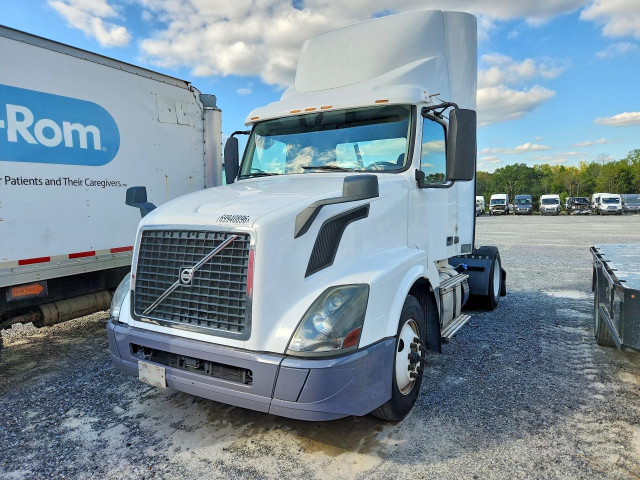 2018 VOLVO VN SEMI TRUCK | 4V4N39TG3JN892439 | UPCARS