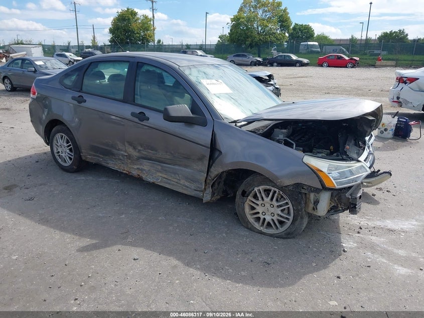 2011 FORD FOCU SE | 1FAHP3FN3BW173228 | UPCARS