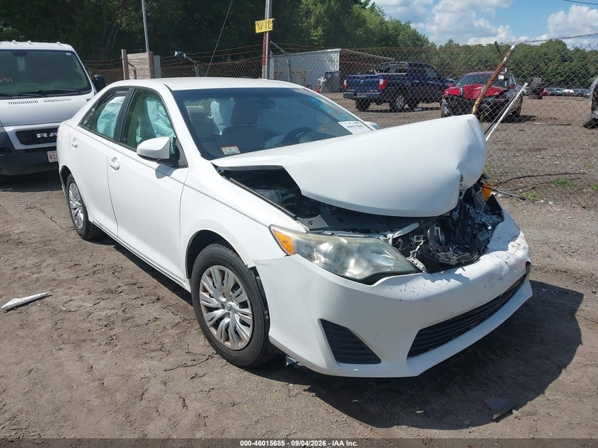 2014 TOYOTA CAMRY LE | 4T4BF1FK0ER406996 | UPCARS