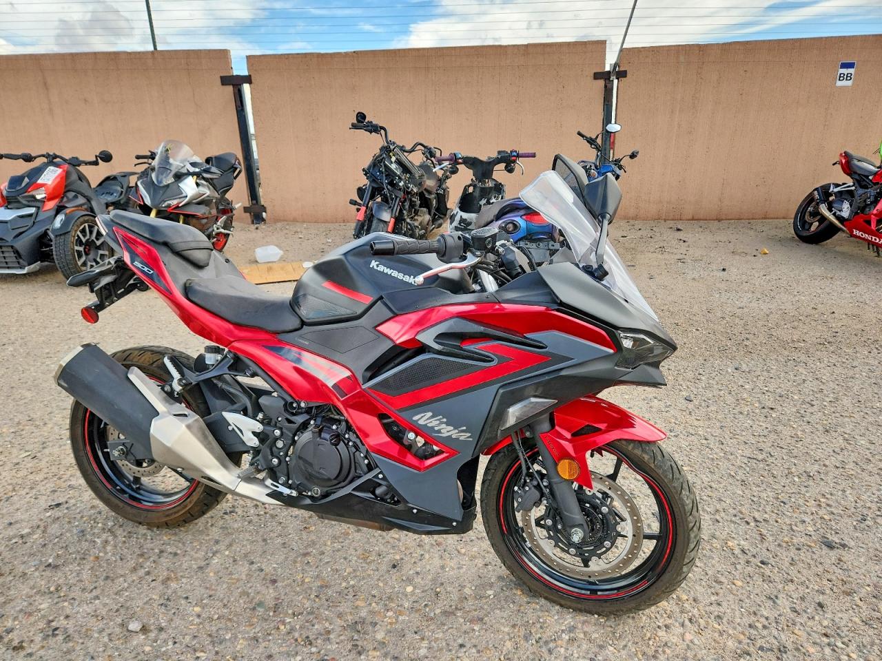 2025 KAWASAKI EX A | ML5EXGJ17SDA72176 | UPCARS
