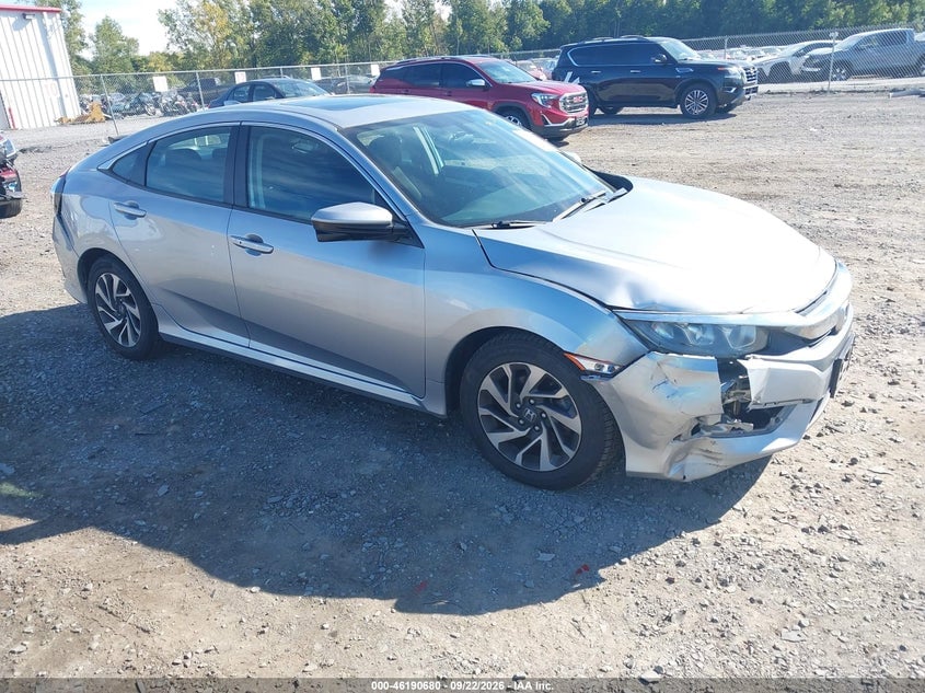 2018 HONDA CIVIC EX | 19XFC2F78JE202479 | UPCARS