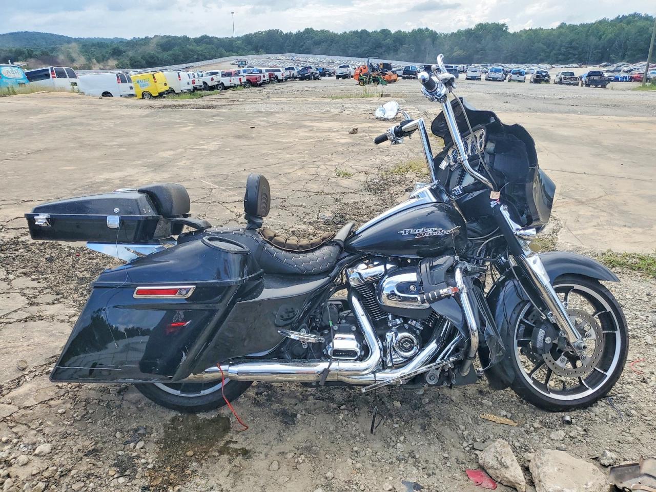 2020 HARLEY-DAVIDSON FL | 1HD1KBC13LB602932 | UPCARS