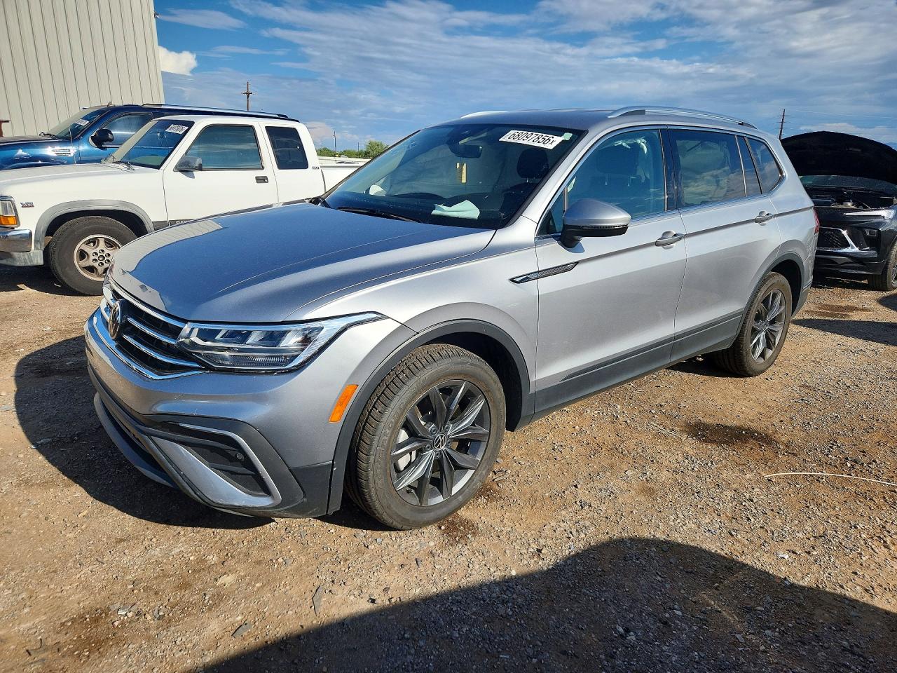 2022 VOLKSWAGEN TIGUAN SE | 3VV2B7AX0NM104338 | UPCARS