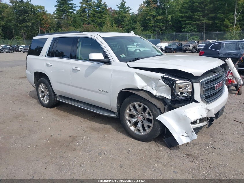 2016 GMC YUKON SLT | 1GKS2BKC9GR399832 | UPCARS