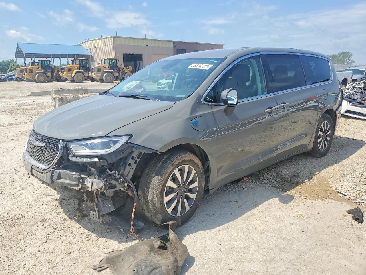 2023 CHRYSLER PACIFICA HYBRID TOURING L | 2C4RC1L79PR588882 | UPCARS