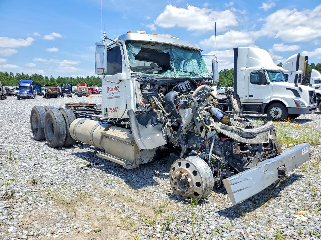 2022 FREIGHTLINER ALL OTHER | 3AKJGNDR7NDMZ4743 | UPCARS