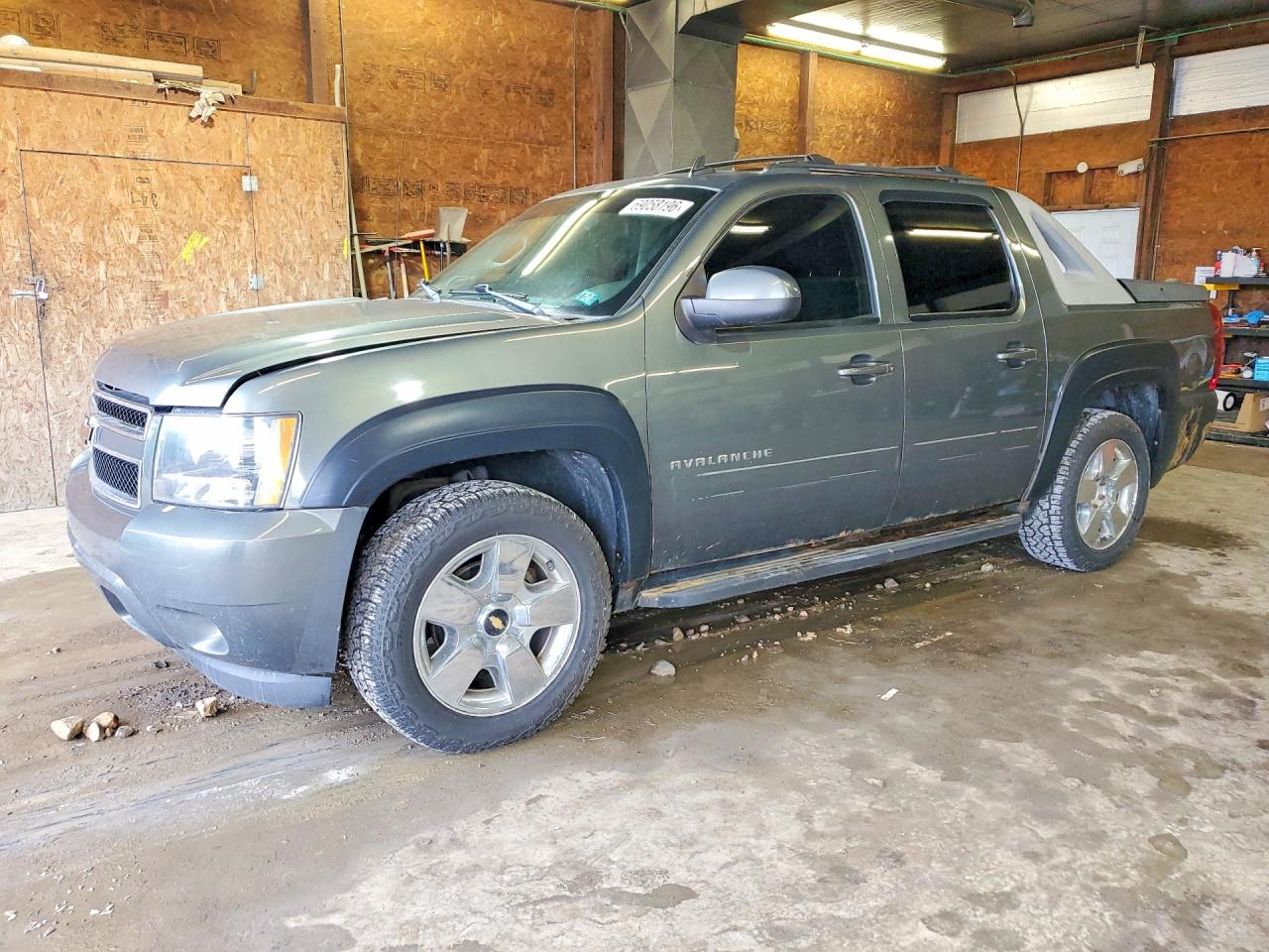 2011 CHEVROLET AVALANCHE LS | 3GNTKEE31BG107085 | UPCARS