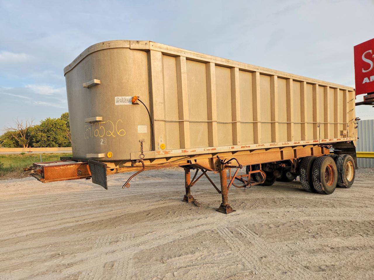 1983 SCHIEN TRAILERS END DUMP TRAILER | 10928AD8307001053 | UPCARS