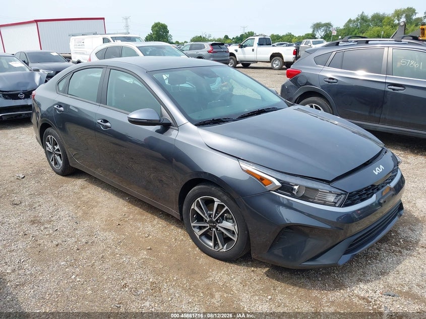 2024 KIA FORTE LXS | 3KPF24AD4RE812094 | UPCARS