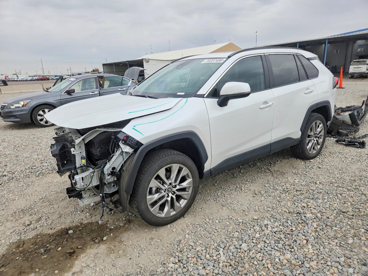 2023 TOYOTA RAV4 XLE PREMIUM | 2T3A1RFV4PW406751 | UPCARS
