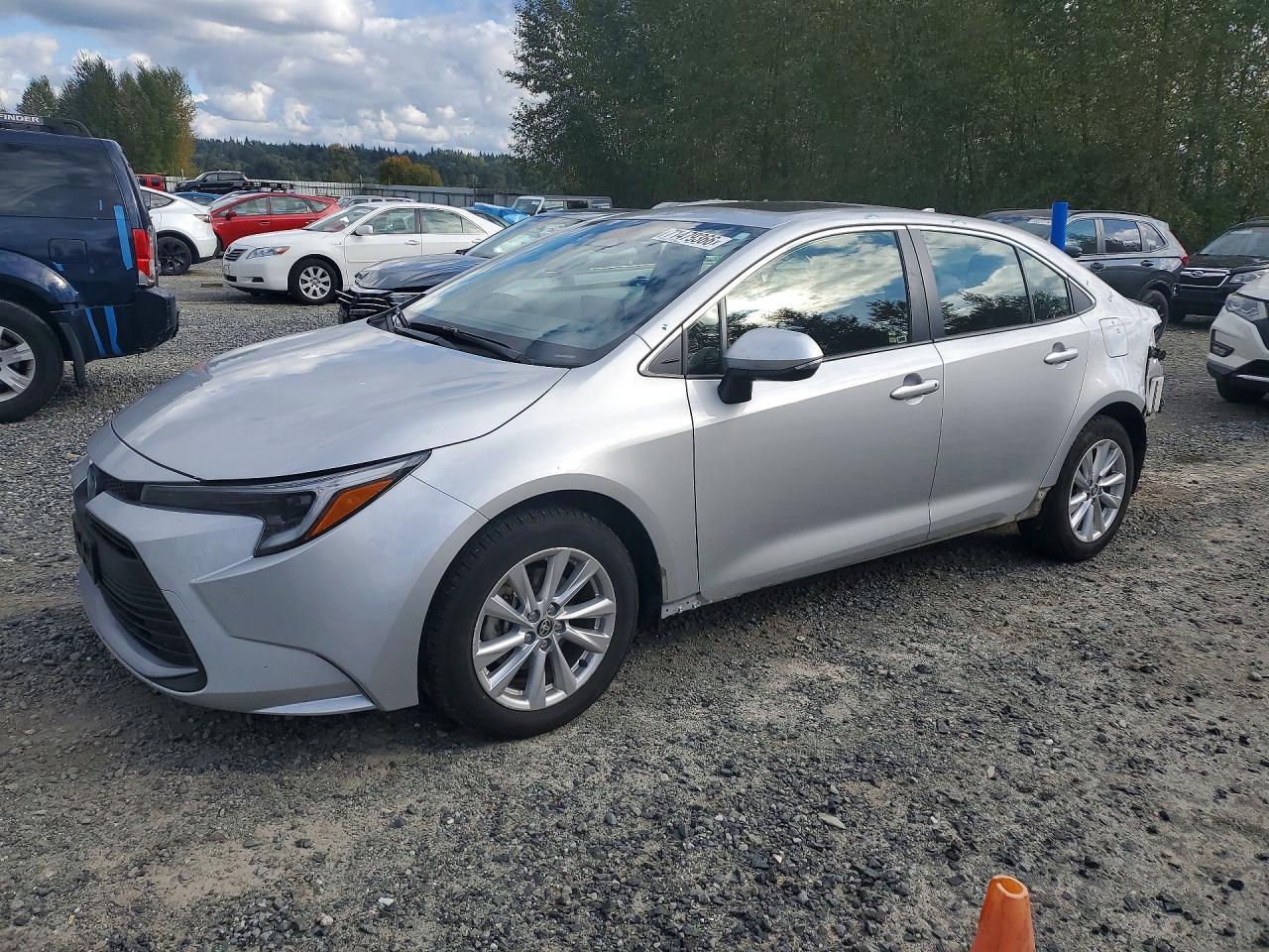 2025 TOYOTA COROLLA XLE | JTDBCMFE7SJ038977 | UPCARS