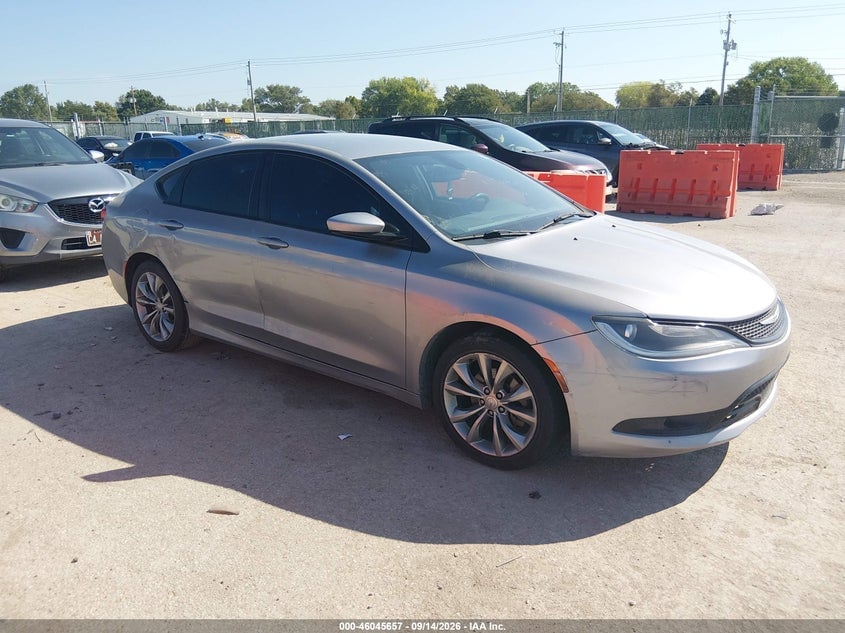 2015 CHRYSLER 200 S | 1C3CCCBB8FN712048 | UPCARS