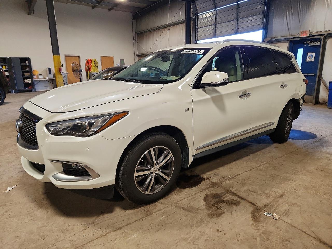 2016 INFINITI QX60 BASE | 5N1AL0MM7GC523416 | UPCARS